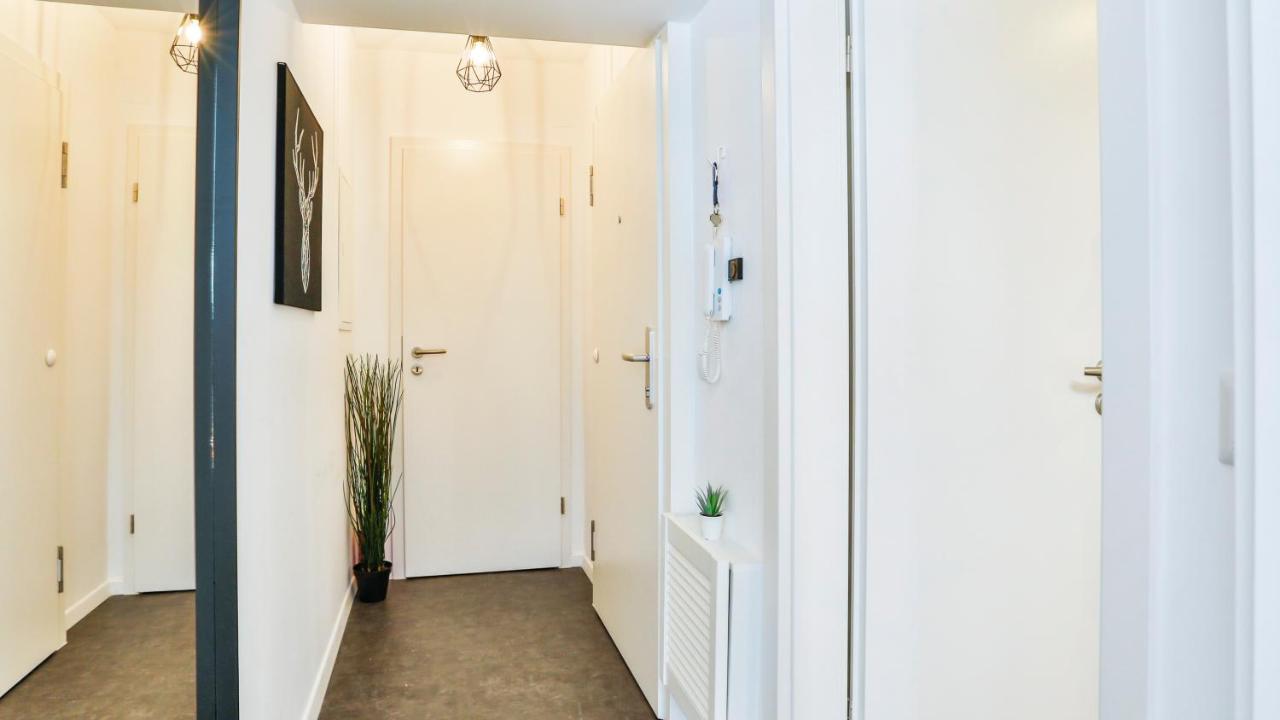 Studio Hirsch56 - Zentral-Ruhig-Terrasse-Netflix Карлсруе Екстериор снимка